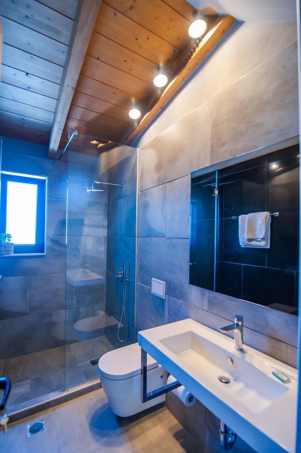 Minoos Hotel Chania  ภายนอก รูปภาพ